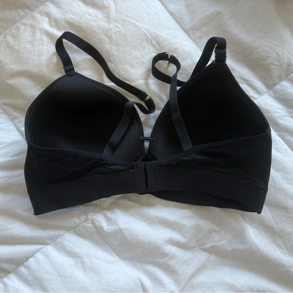Lightly lined no underwire black bra - Picture 2 of 4